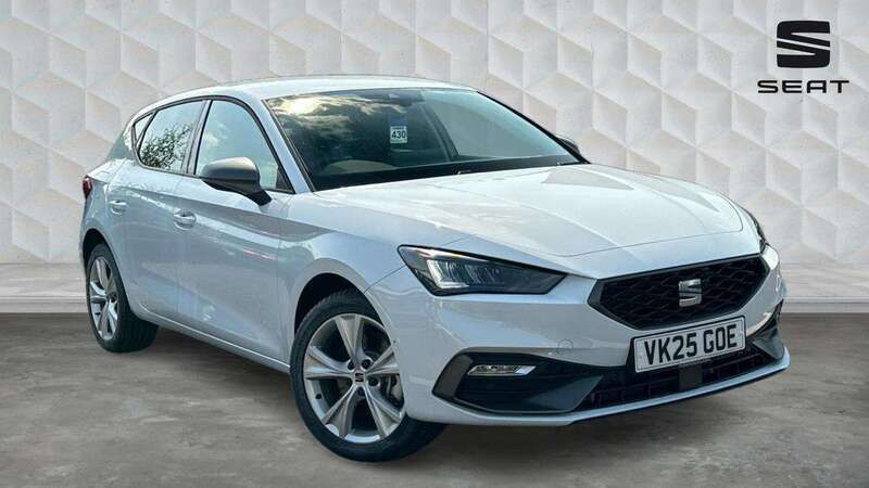 White New 2025 Seat Leon FR Hatchback | £27,293 - Image 1/4