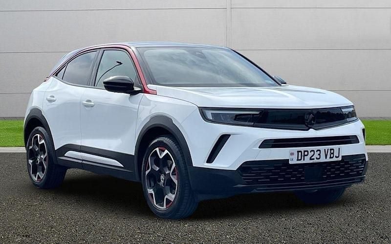 White Used 2023 Vauxhall Mokka SUV | £14,799 (Fair price) - Image 1/4
