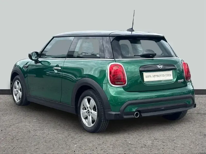 Used Mini Cooper Classic 134 HP (98 kW) 2023 Green Hatchback