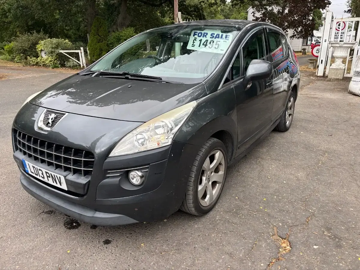 Used Peugeot 3008 Active 156 HP (114 kW) 2013 Grey Estate