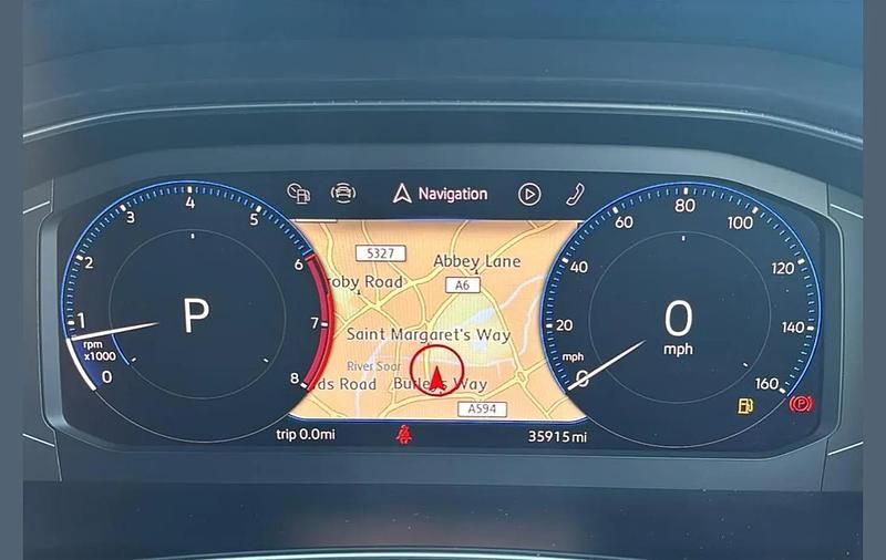 Used VW T-Roc SEL 187 HP (137 kW) 2018 Black SUV