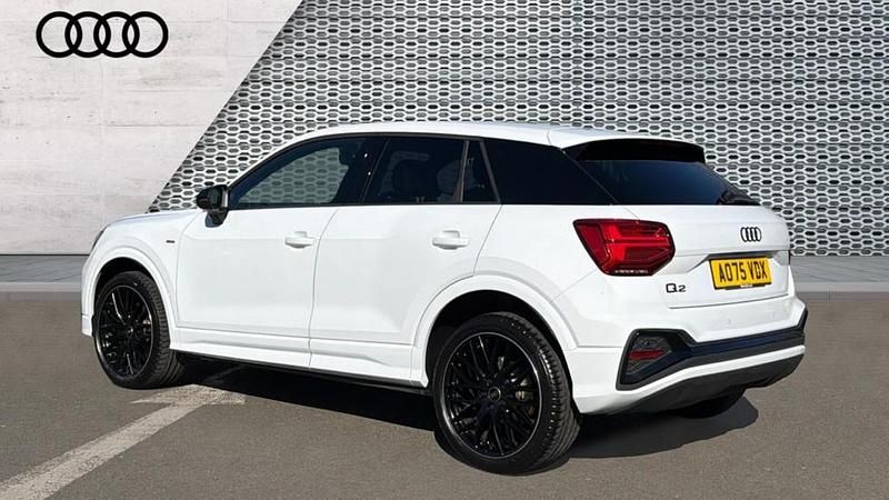Used Audi Q2 Black Edition 150 HP (110 kW) 2025 White SUV
