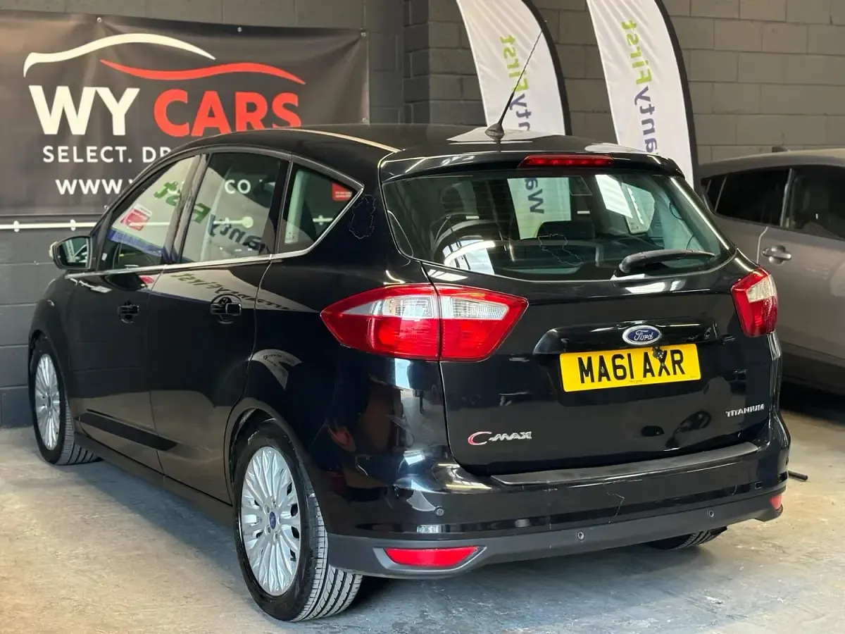 Used Ford C-MAX Titanium 2011 Black MPV