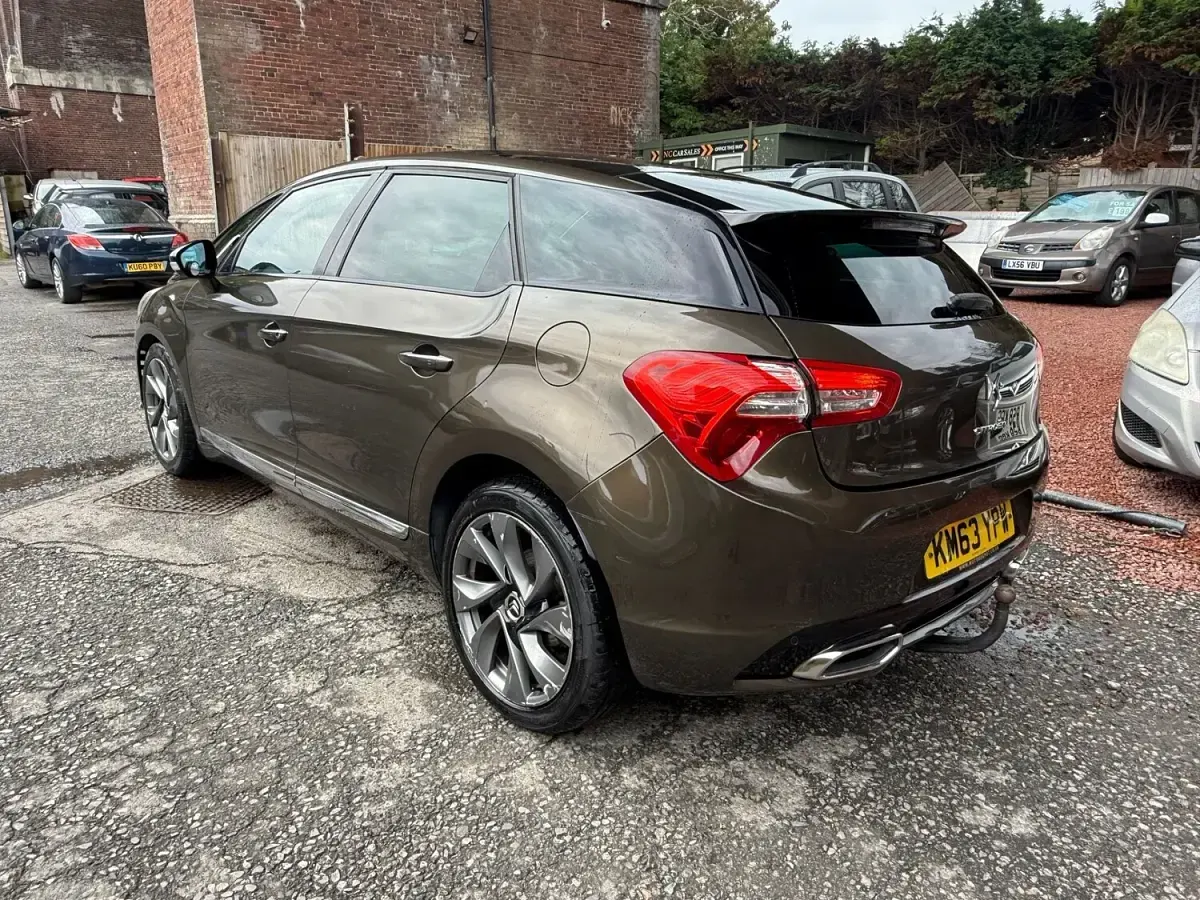 Used Citroën DS5 2013 Bronze Hatchback