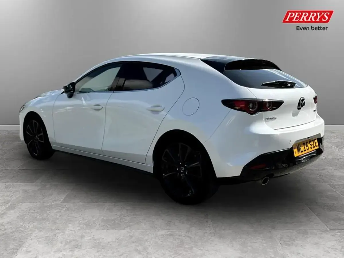 Used Mazda 3 Homura-Line 138 HP (101 kW) 2025 White Hatchback