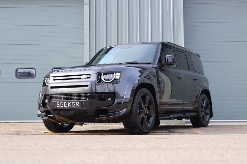 New Land Rover Defender HSE 2026 Grey SUV