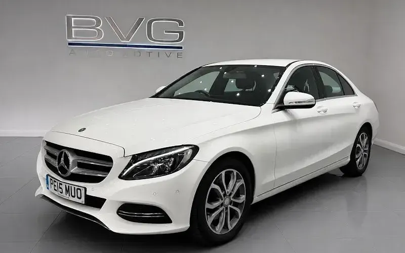 Used Mercedes C200 184 HP (135 kW) 2015 Sedan