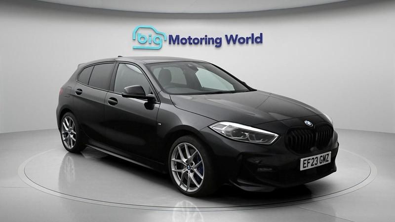 Used BMW 118 M Sport 136 HP (100 kW) 2023 Black Hatchback