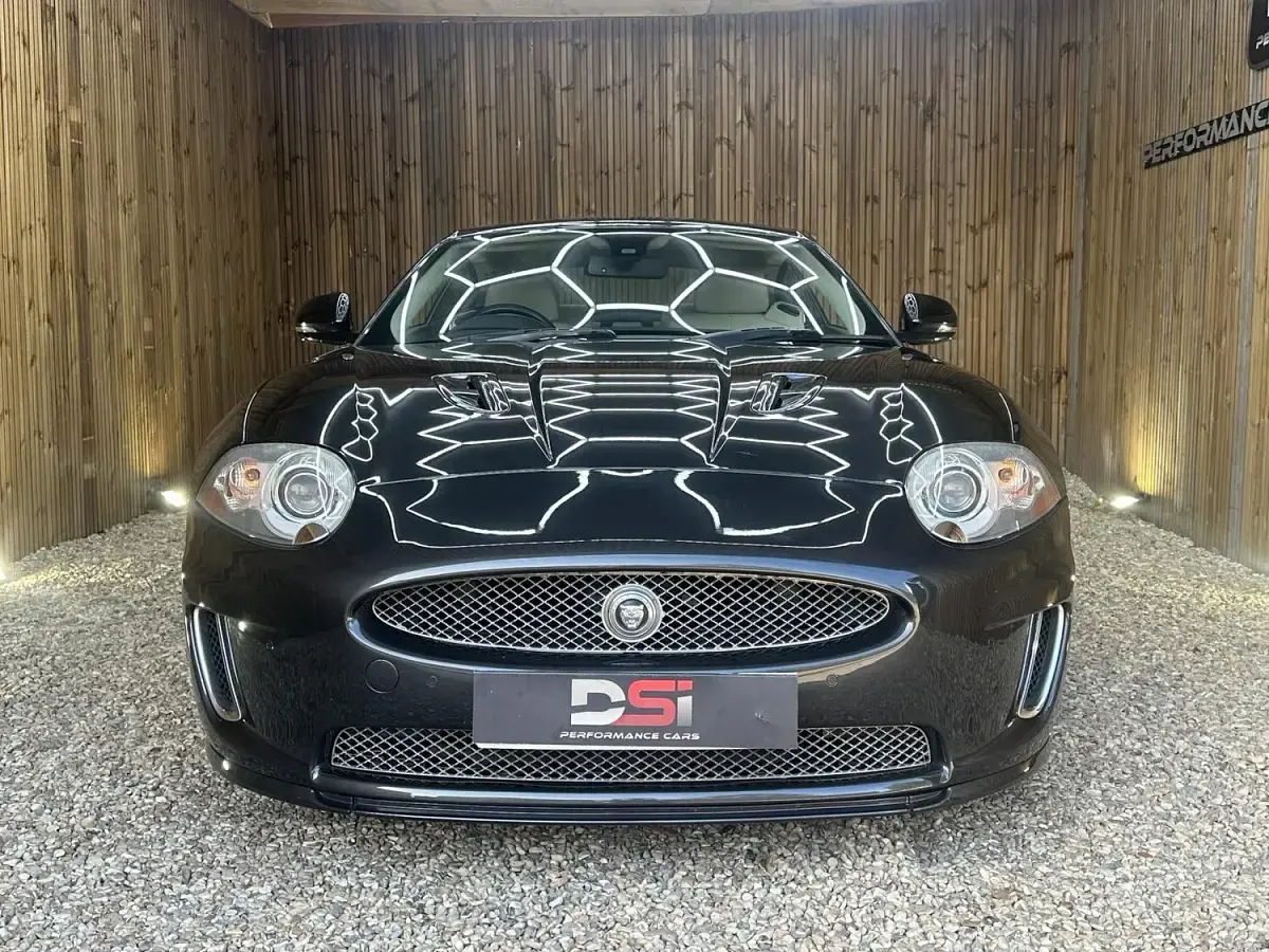 Used Jaguar XKR 510 HP (375 kW) 2010 Grey Coupe