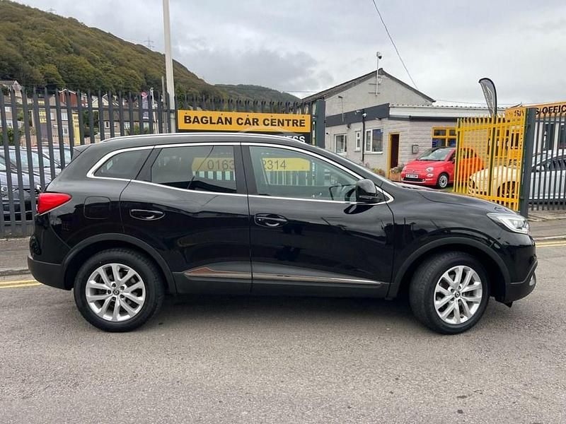 Used Renault Kadjar Dynamique 110 HP (80 kW) 2017 Black SUV