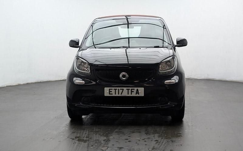 Used Smart ForTwo Cabrio Premium 90 HP (66 kW) 2019 Cabriolet