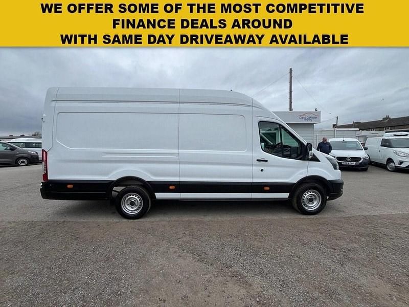Used Ford Transit S 2022 White Van