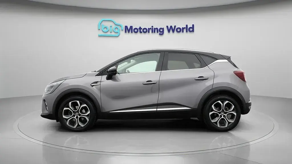 Used Renault Captur Techno 145 HP (106 kW) 2023 Grey SUV