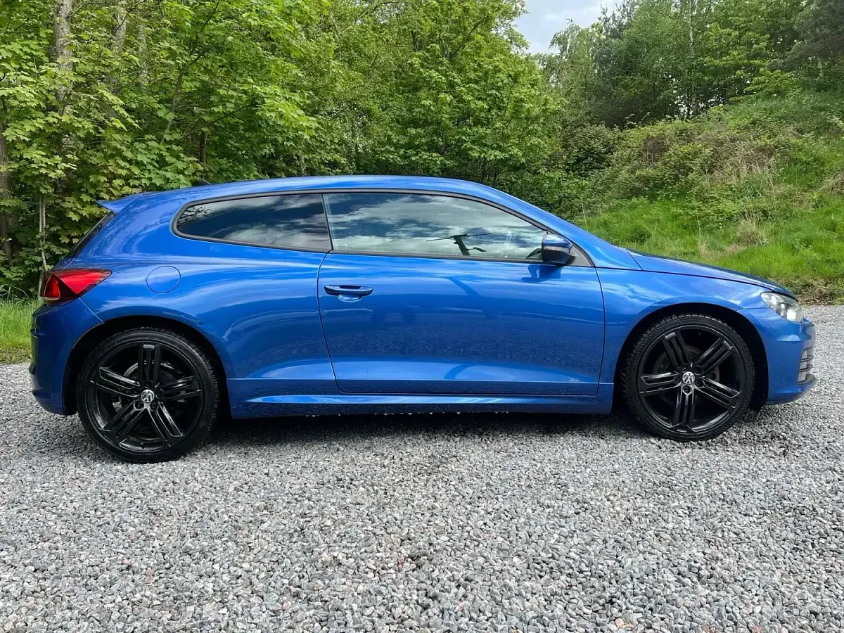 Used VW Scirocco R-line BlueMotion 2016 Blue Coupe