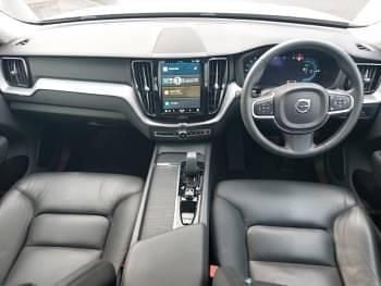 Used Volvo XC60 Inscription 340 HP (250 kW) 2022 Silver SUV