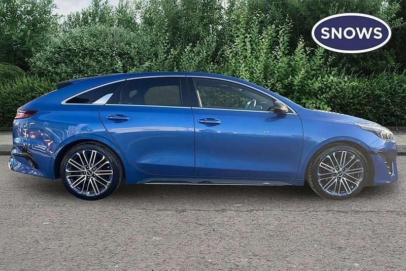 Used Kia ProCeed GT-Line S 158 HP (116 kW) 2022 Blue flame Estate