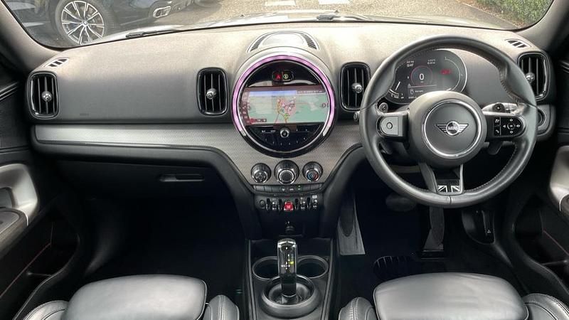 Image 4/4