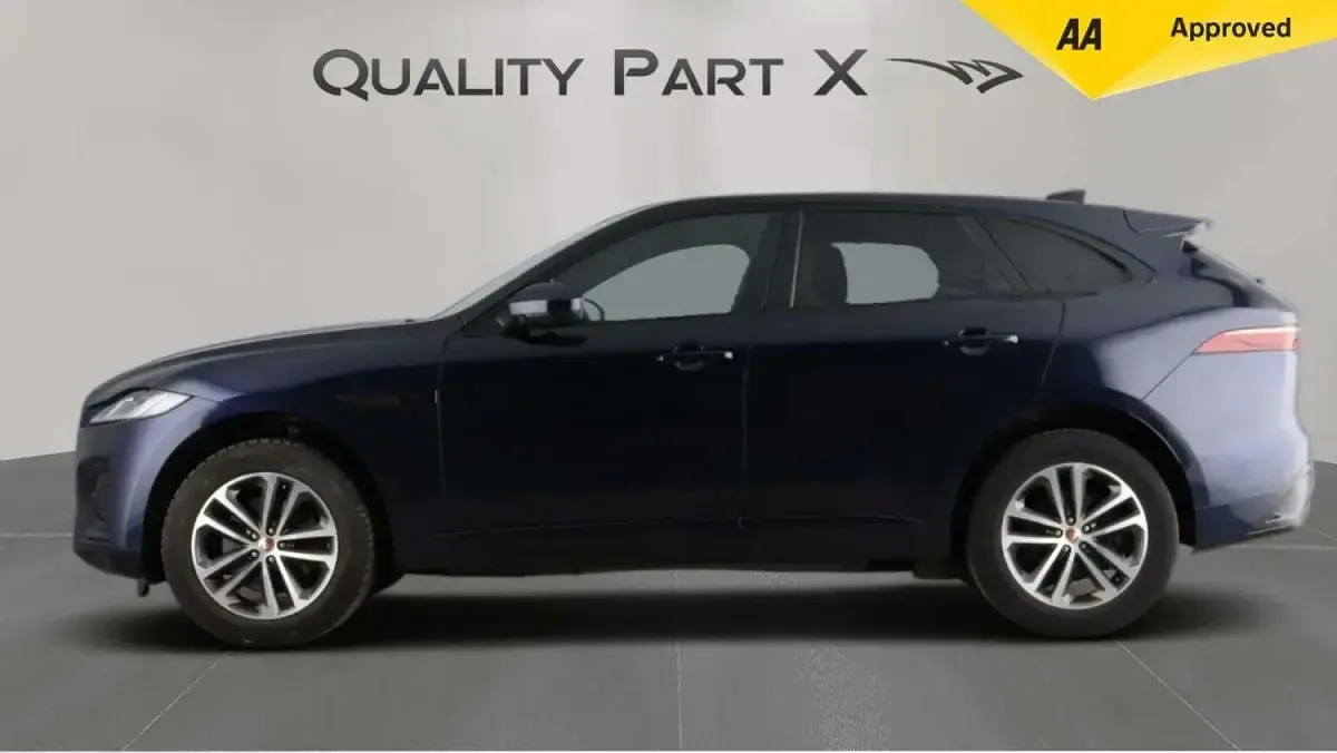 Used Jaguar F-Pace R-Dynamic 250 HP (183 kW) 2022 Blue SUV