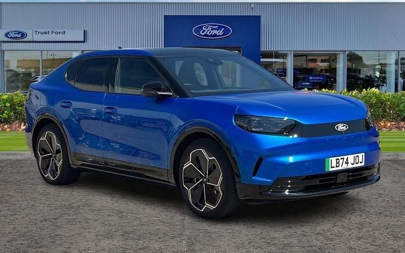 Used 2025 Ford Capri Premium Estate | £41,200 - Image 1/4