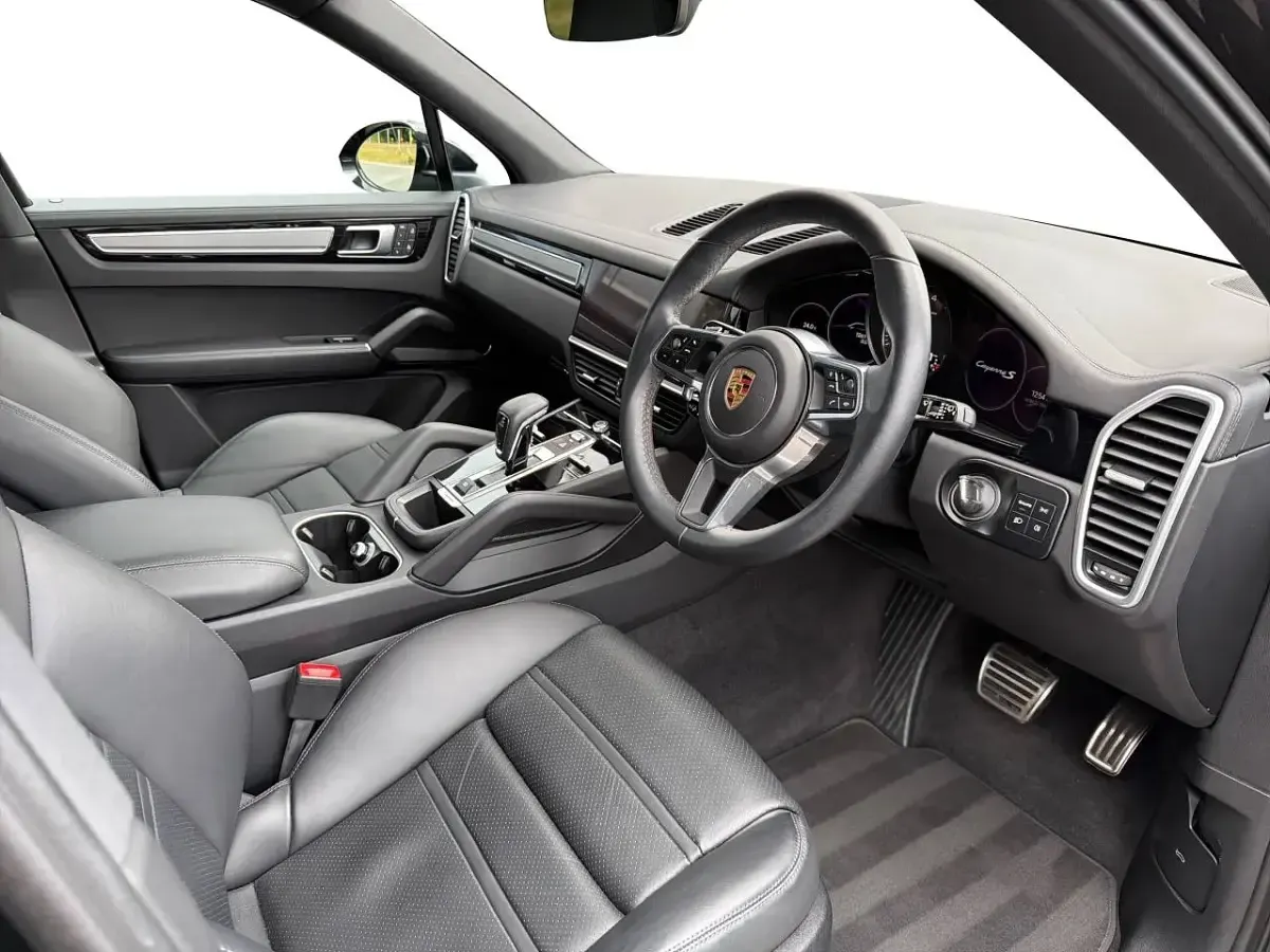 Used Porsche Cayenne S Platinum Edition 2023 Black SUV