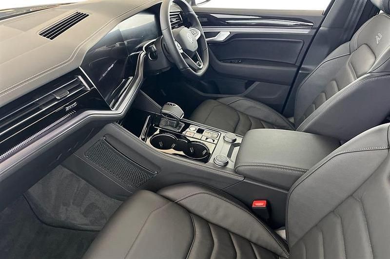 Used VW Touareg Black Edition 286 HP (210 kW) 2025 Grenadilla black SUV