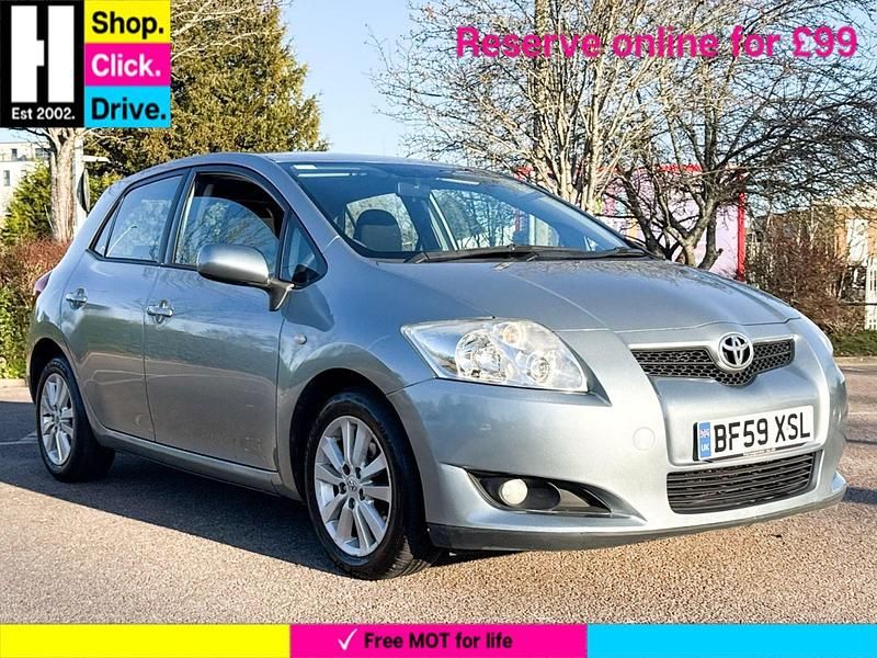Usado Toyota Auris Edition 97 HP (71 kW) 2009 Prateado Citadino