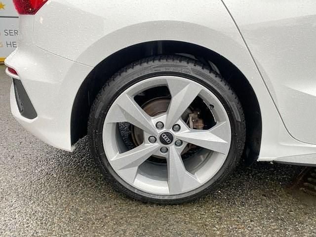 Used Audi A3 Sportback S-Line 150 HP (110 kW) 2021 White Hatchback