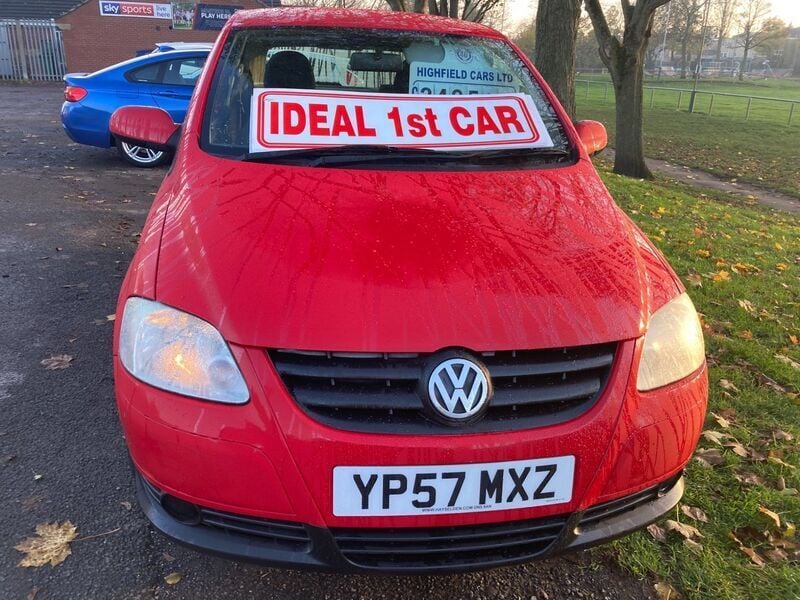Used VW Fox 54 HP (39 kW) 2007 Red Hatchback