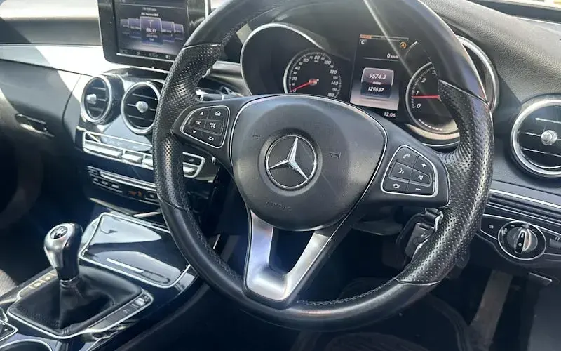 Begagnad Mercedes C200 184 HK (135 kW) 2018 Sedan
