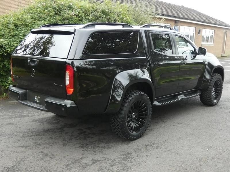 Used Mercedes X350 2019 Black Pickup