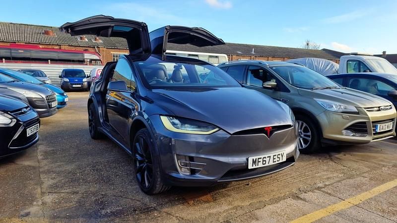 Used Tesla Model X 448 kW (610 HP) 2017 Silver SUV