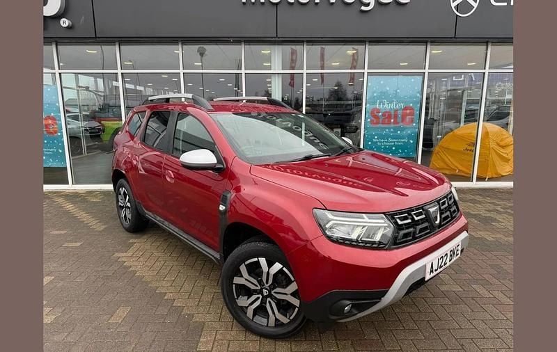 Used Dacia Duster Prestige 99 HP (72 kW) 2022 Red SUV