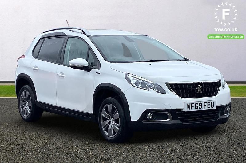 White Used 2019 Peugeot 2008 Signature Sky SUV | £9,299 (Good price) - Image 1/3