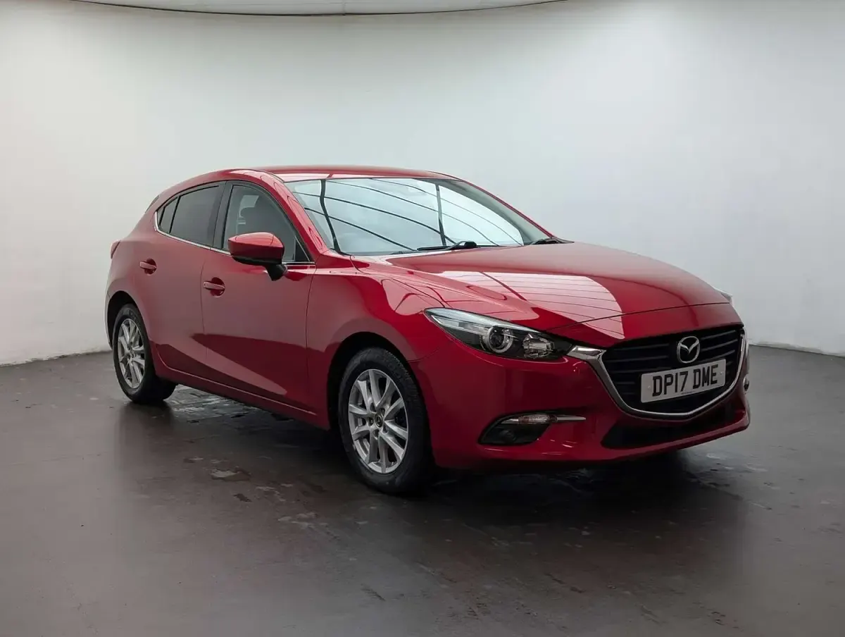 Used Mazda 3 2017 Red Hatchback
