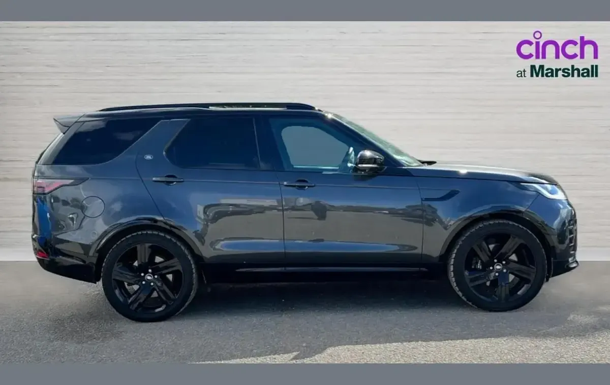 Used Land Rover Discovery 350 HP (257 kW) 2025 Grey SUV
