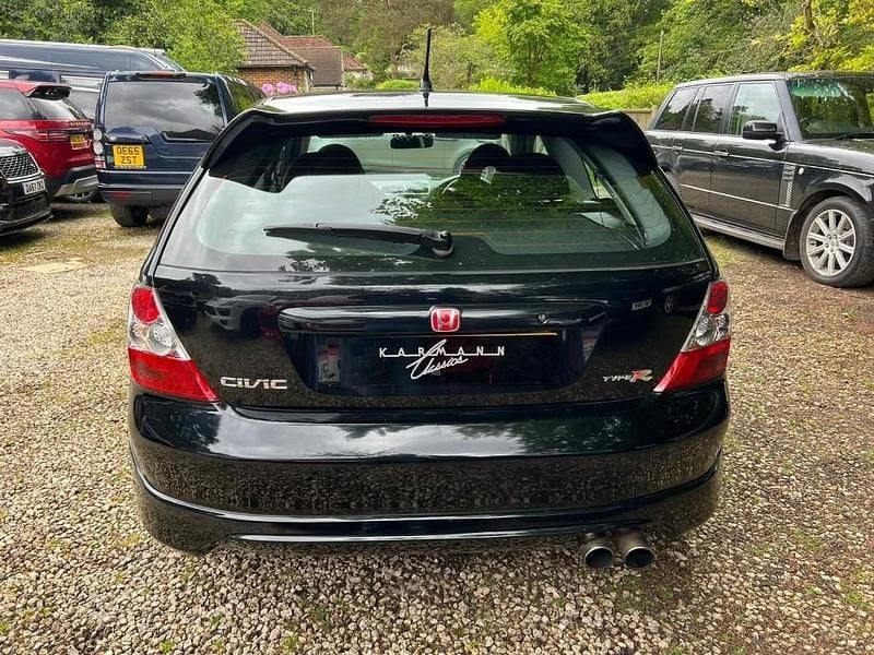 Used Honda Civic Type R 197 HP (144 kW) 2004 Black Hatchback