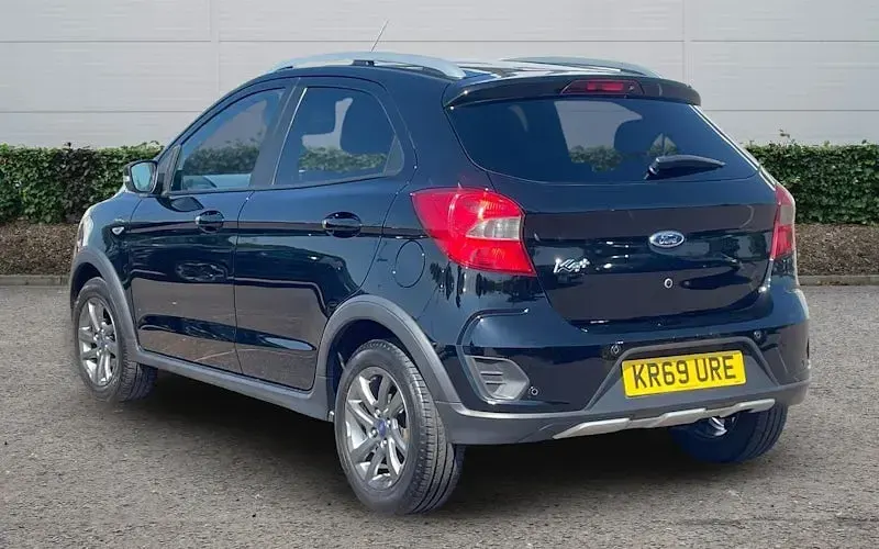 Used Ford Ka Plus Active 86 HP (63 kW) 2019 Black Hatchback