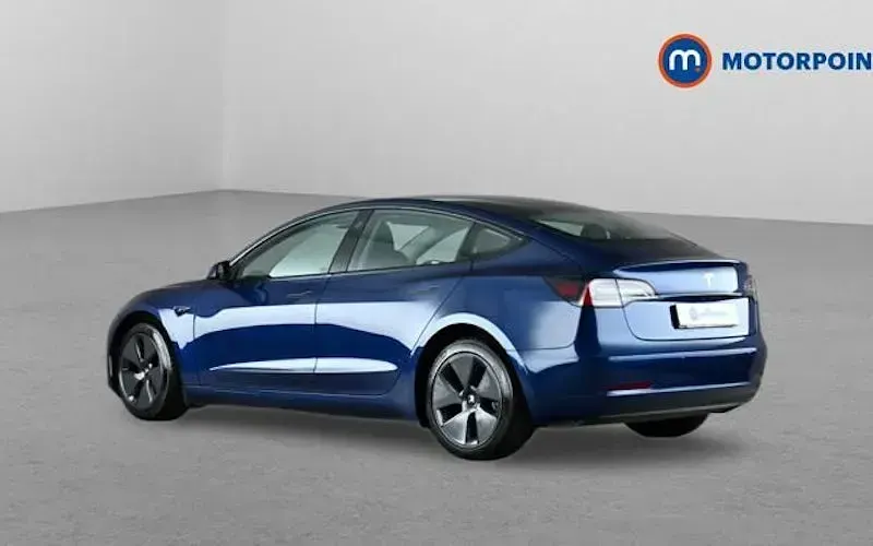 Used Tesla Model 3 Standard Range 180 kW (245 HP) 2021 Blue Sedan