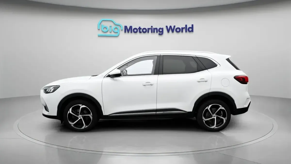 Usado MG HS Trophy 162 HP (119 kW) 2024 Branco SUV