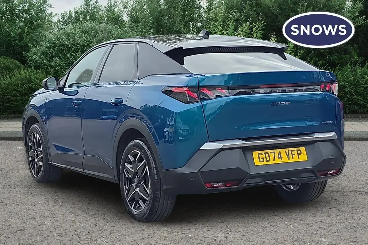 Used Peugeot 3008 GT 136 HP (100 kW) 2025 Blue SUV