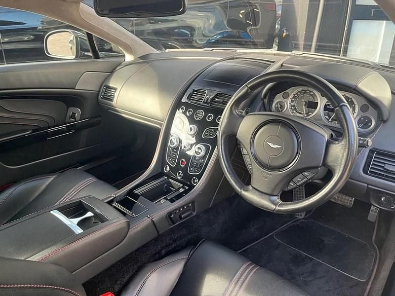 Used Aston Martin V8 Vantage 430 HP (316 kW) 2017 Black Coupe