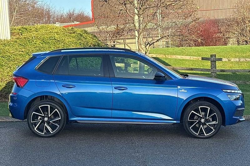 Used Skoda Kamiq Monte Carlo 147 HP (108 kW) 2022 Race blue metallic SUV