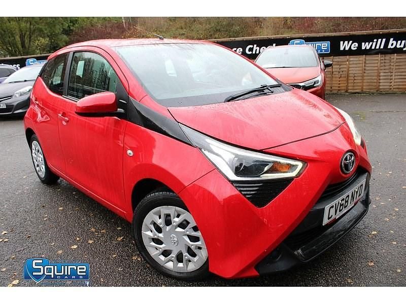 Used Toyota Aygo X-play 2019 Red Hatchback