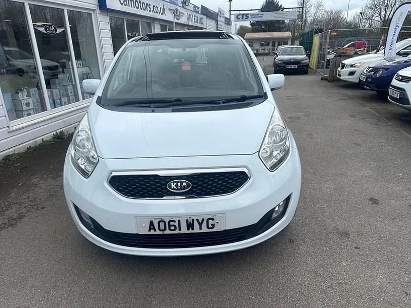 Used Kia Venga 2012 White Hatchback