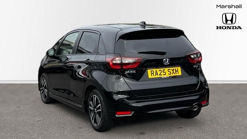 Used Honda Jazz Advance 122 HP (89 kW) 2025 Solid  crystal black Hatchback