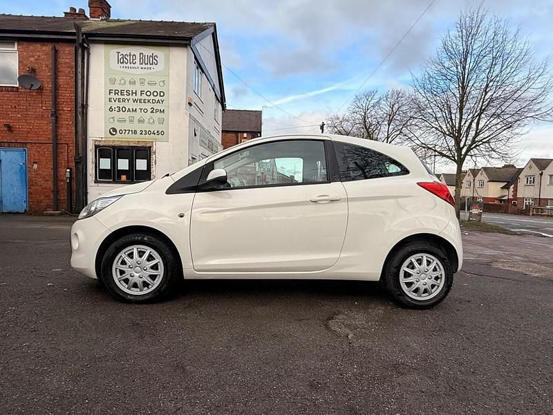 Used Ford Ka S 69 HP (50 kW) 2011 White Hatchback