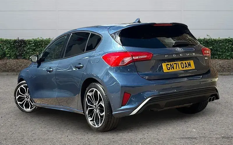 Used Ford Focus ST-Line X 125 HP (91 kW) 2021 Blue Hatchback