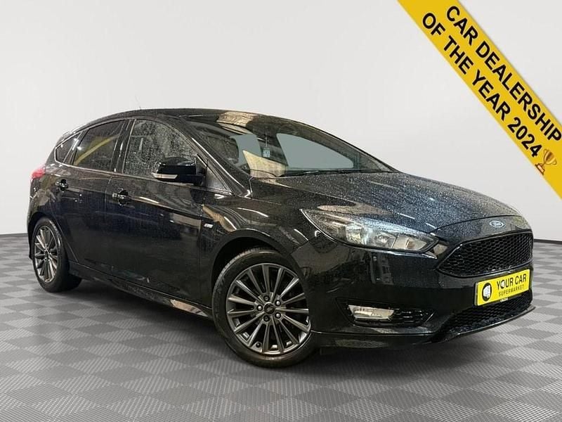 Black Used 2017 Ford Focus ST-Line Hatchback | £6,199 (Good price) - Image 1/4