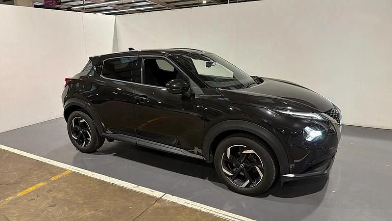 Black Used 2022 Nissan Juke N-Connecta SUV | £13,998 (Fair price) - Image 1/4