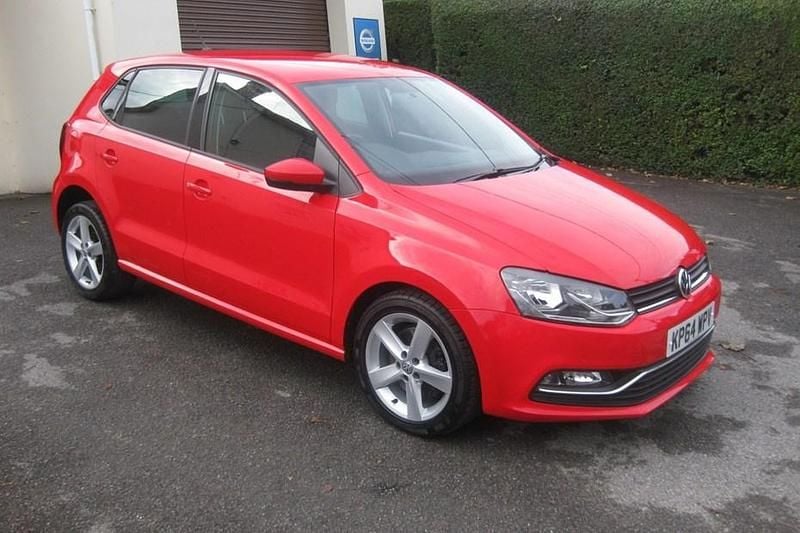 Used VW Polo SEL 110 HP (80 kW) 2014 Red Hatchback
